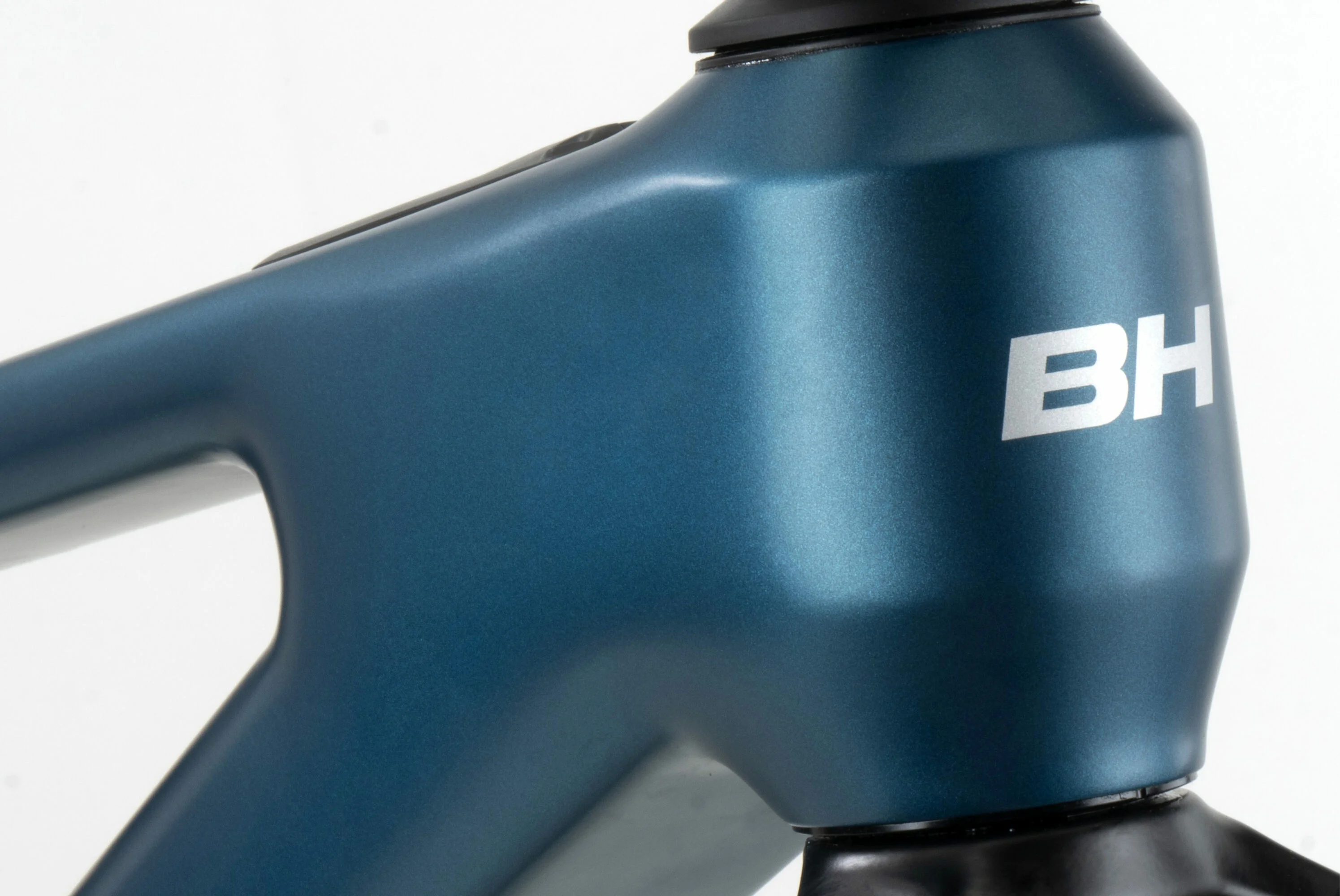 BH iLYNX+ DL TRAIL 8.0 2027 Modrý