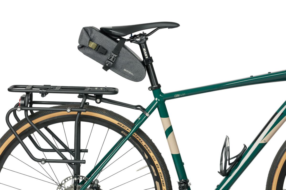 Basil NAVIIGATOR STORM M saddle bag