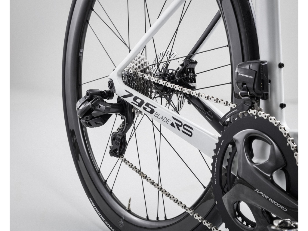 LOOK 795 Blade 2 RS Iconic / Platinum White Campagnolo SR 12 Wrl Bora - XL