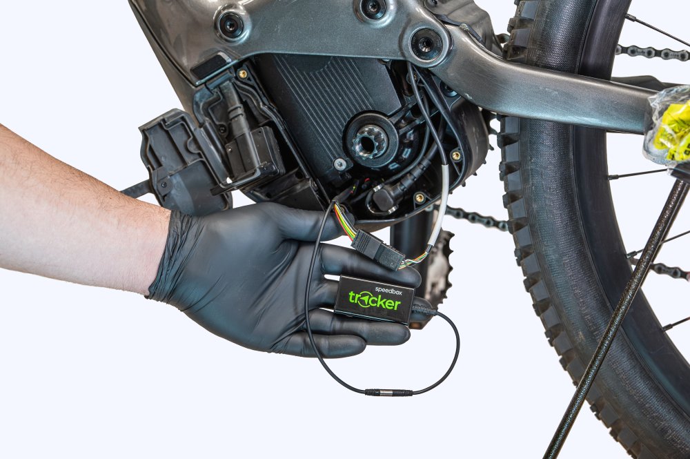 SpeedBox GPS Tracker pre Brose a Specialized