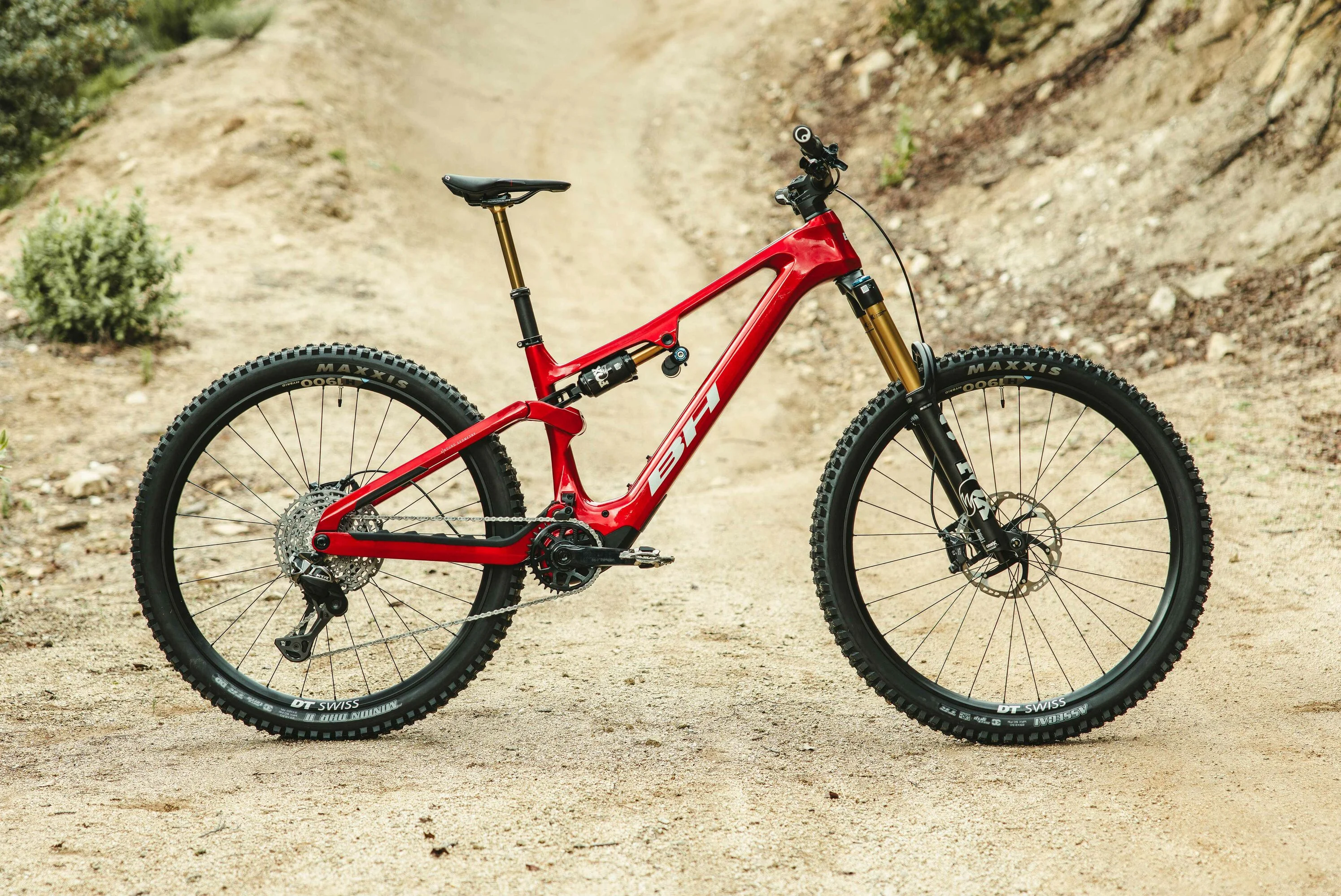 BH iLYNX+ DL ENDURO CARBON 9.8 2027 Čierny - M