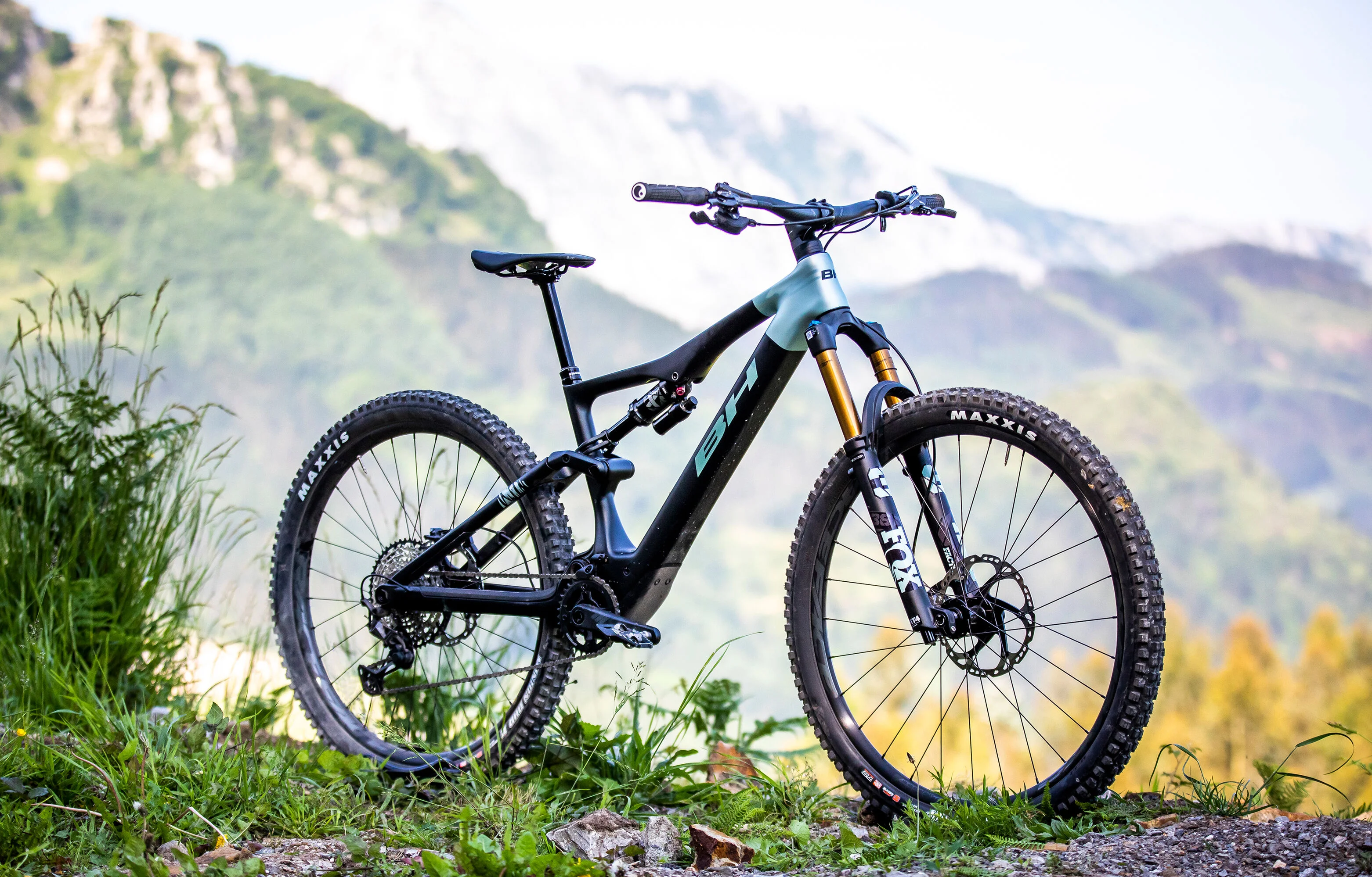 BH iLYNX TRAIL CARBON 8.8 2025 Čierny