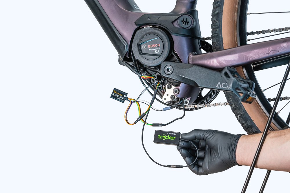 SpeedBox GPS Tracker pre Bosch