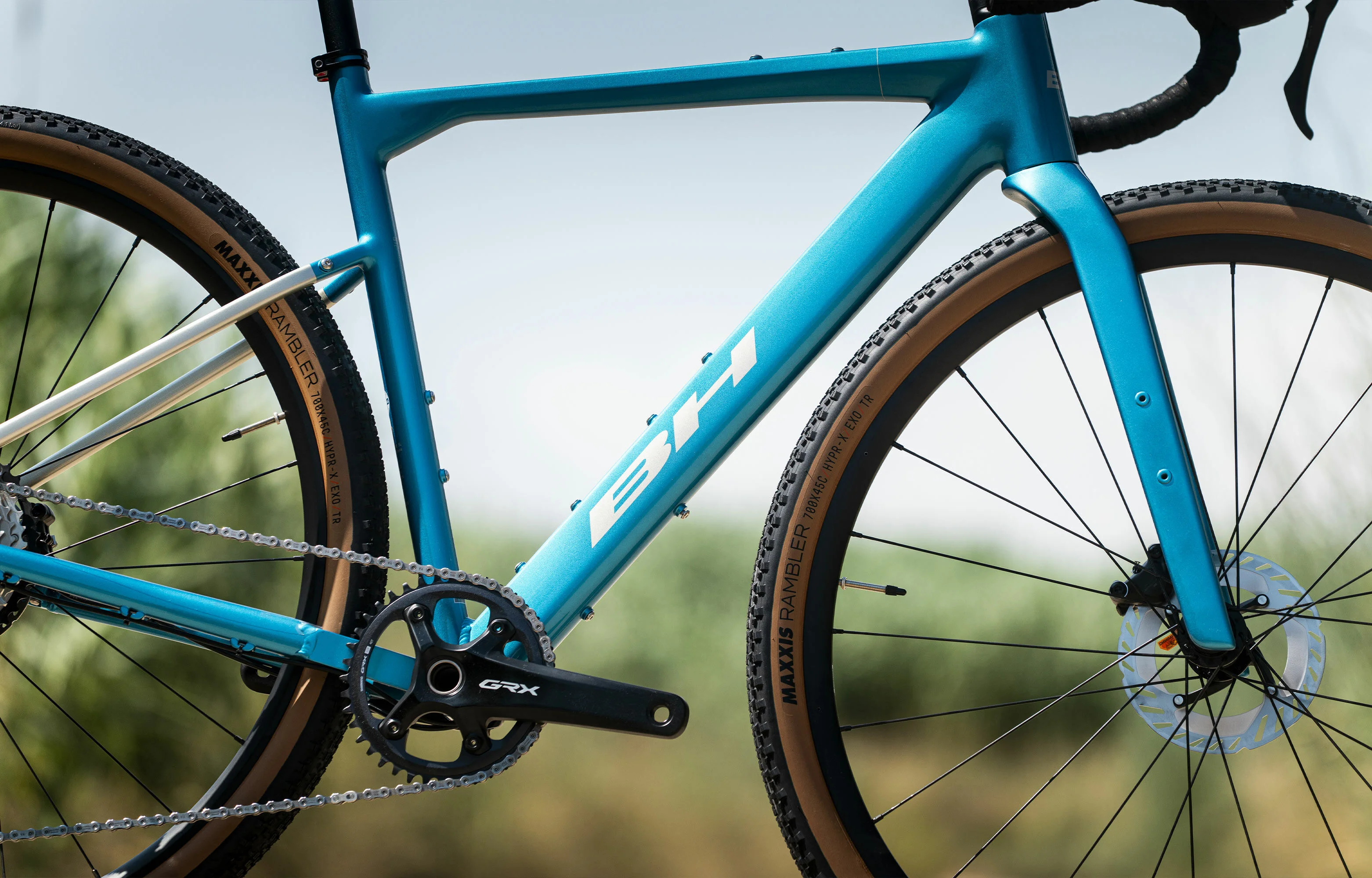 BH GRAVELX 1.0 2027 Šedý - S
