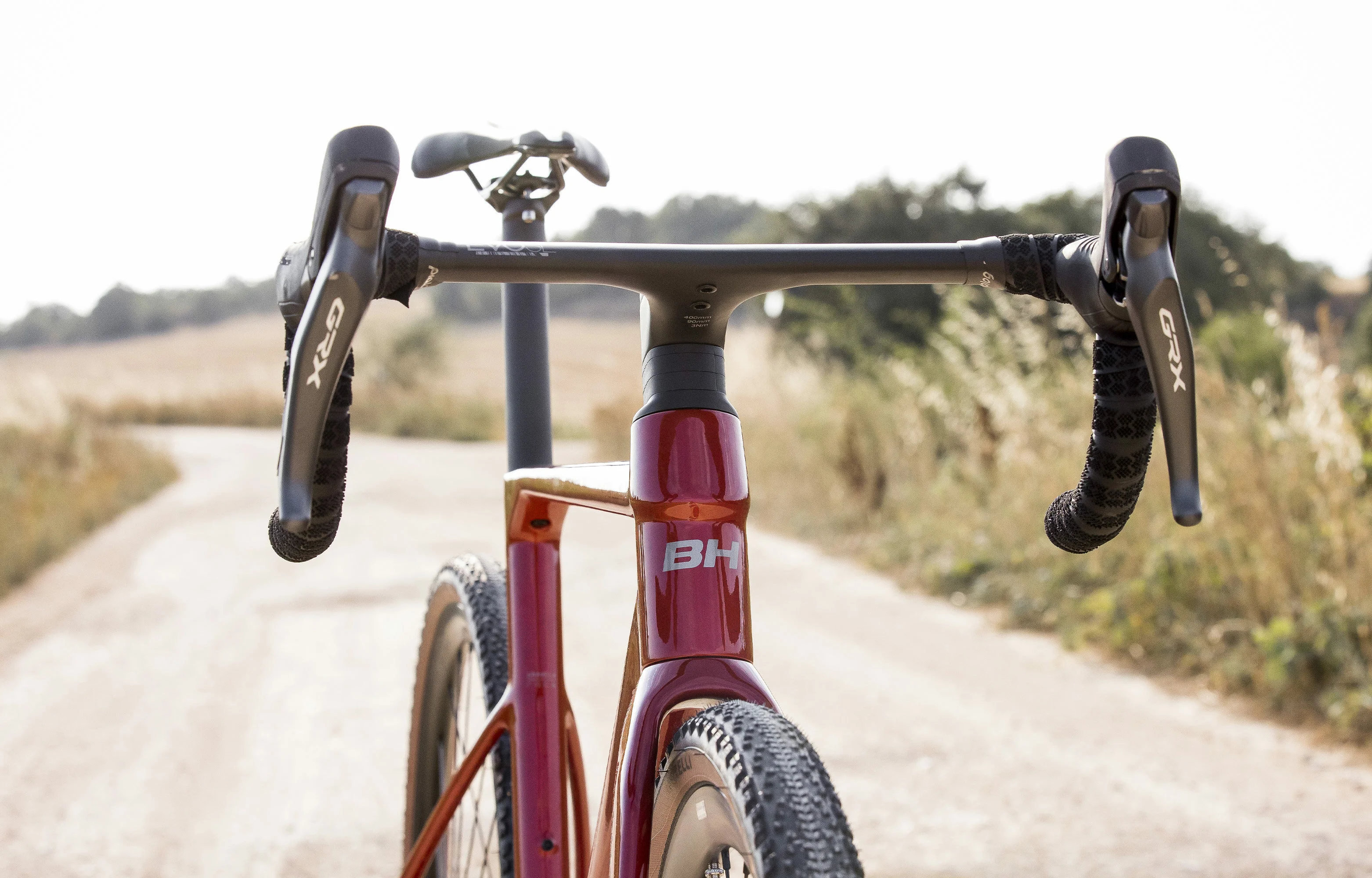 BH GRAVELX CARBON 2.5R 2027 Šedý