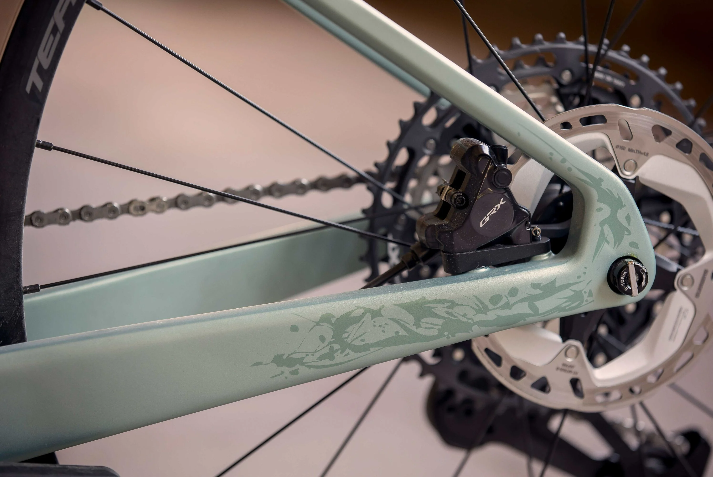 BH iGRAVELX NX CARBON 2.9 2026 Hnedý