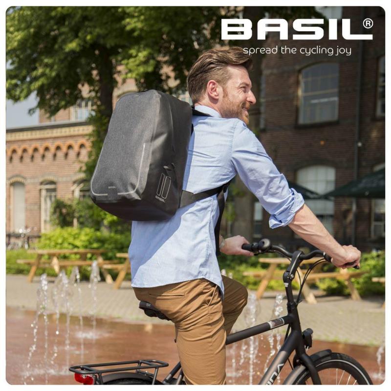 Basil URBAN DRY BACKPACK čierna