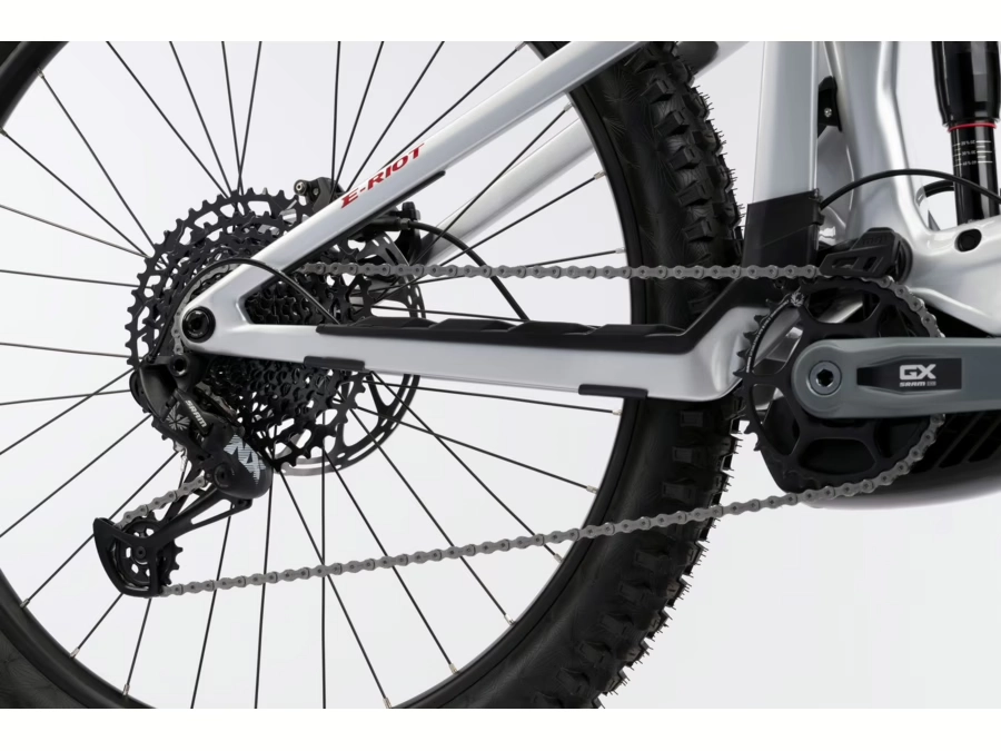 GHOST E-Riot CF Advanced 2025