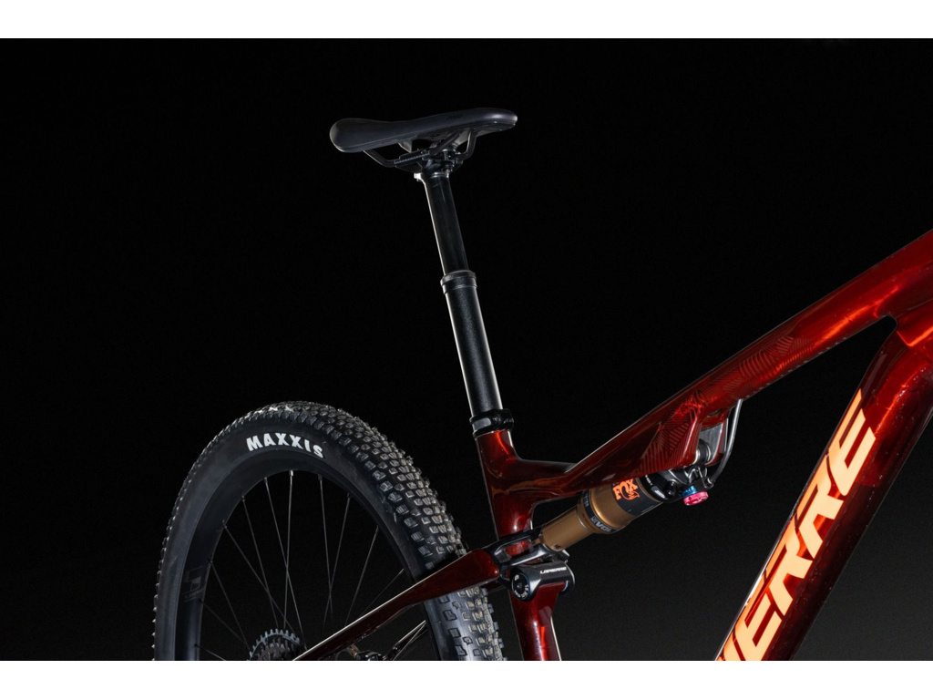 LAPIERRE XRM 10.9 Translucent Carmin 2026