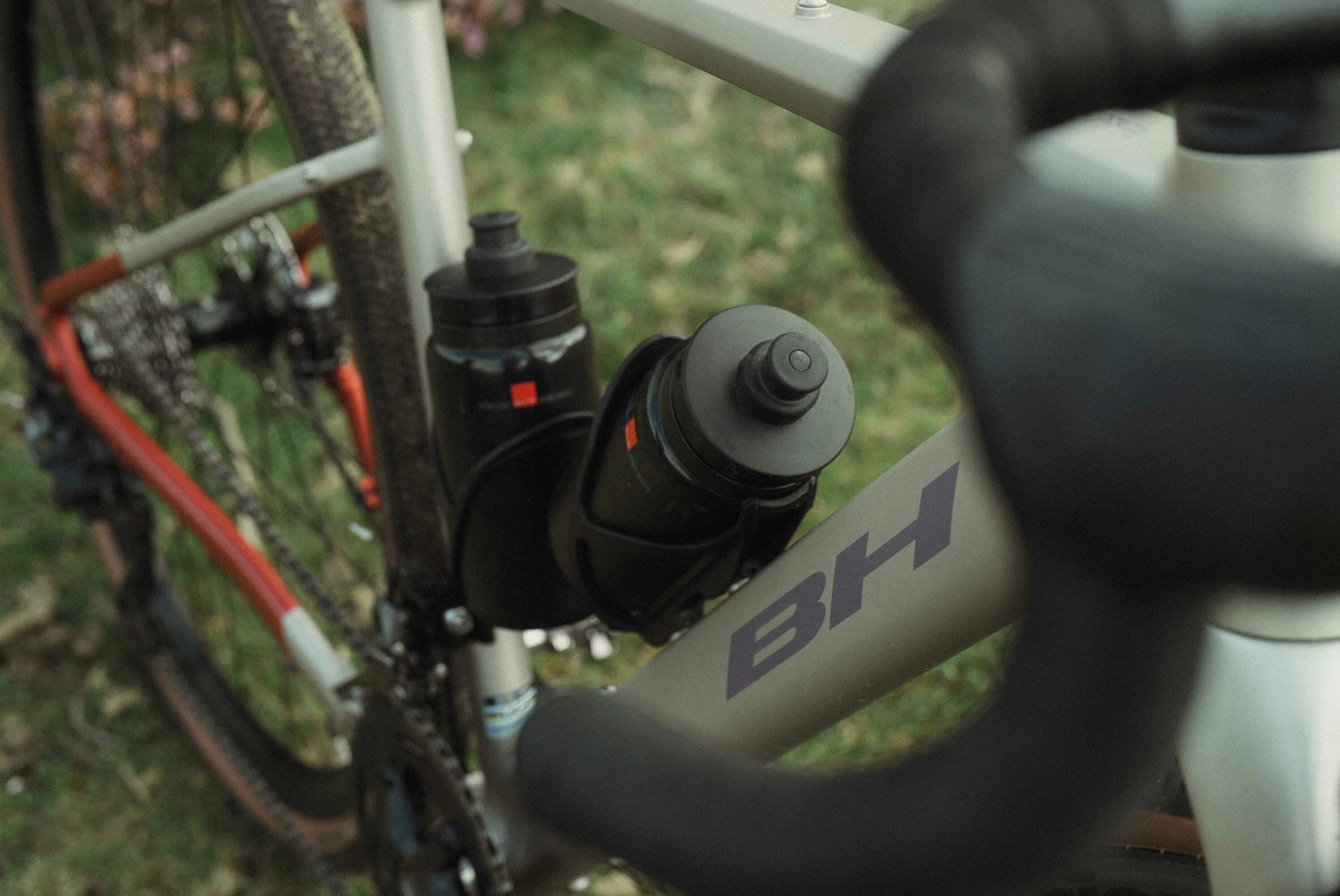 BH GRAVELX 1.8 2026 Biely - XL
