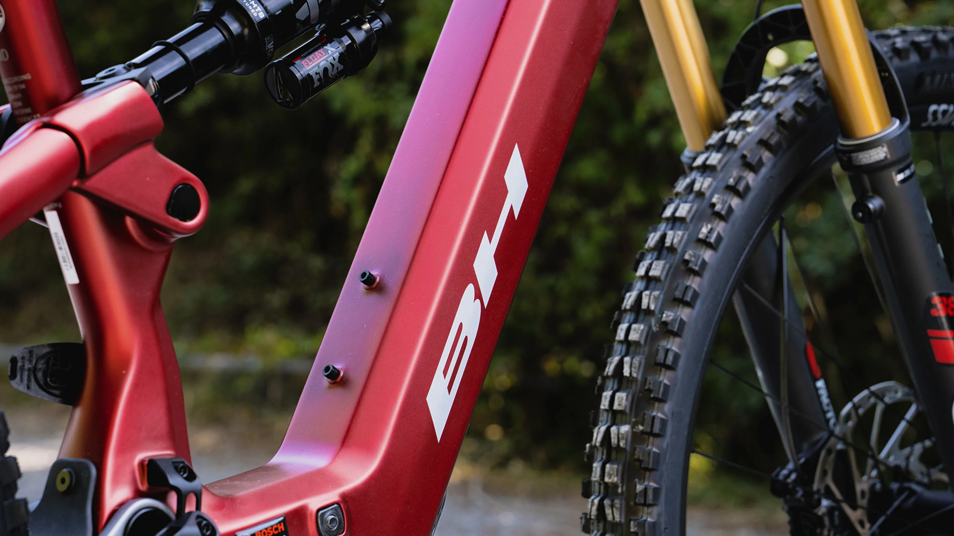 BH iLYNX+ NX ENDURO CARBON 9.7 2027 Šedý